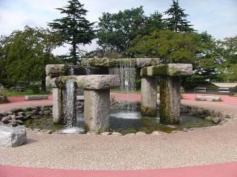 粟島公園のシンボルの写真