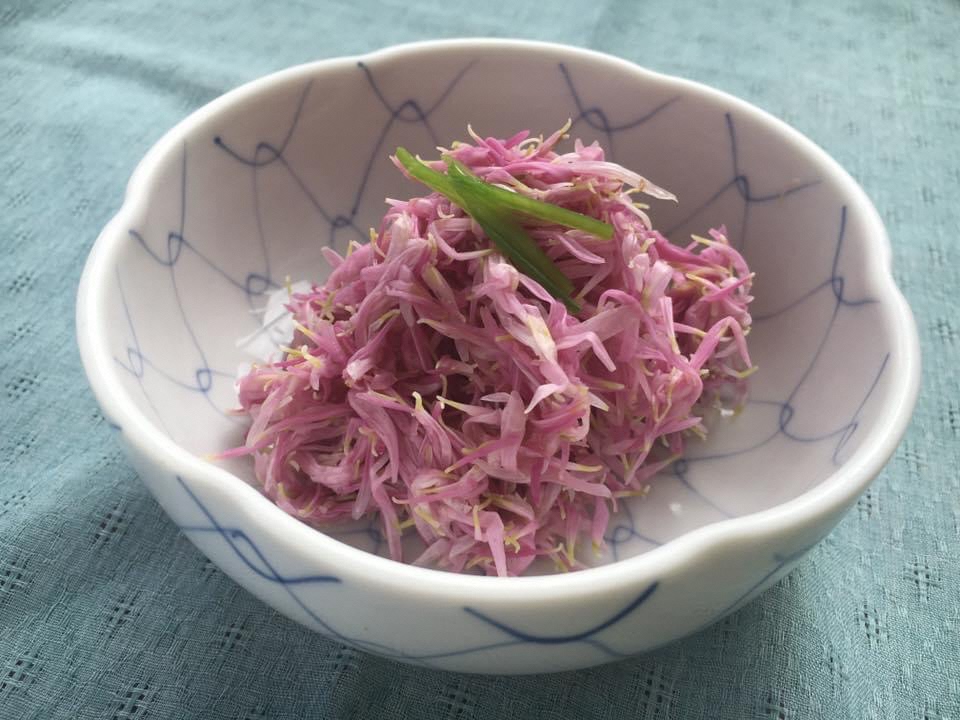 菊のおひたし